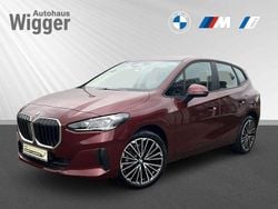 Rot Gebraucht 2024 BMW 218 Active Tourer Van / Kleinbus | 30.900 € (Guter Preis)