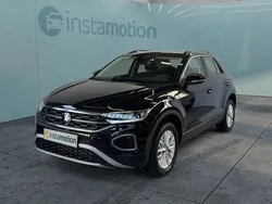 Schwarz Gebraucht 2023 VW T-Roc Life SUV | 24.404 € (Fairer Preis)