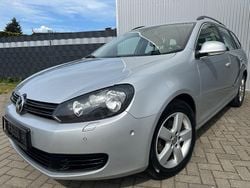 Silber Gebraucht 2011 VW Golf Trendline Kombi | 2.990 € (Fairer Preis)
