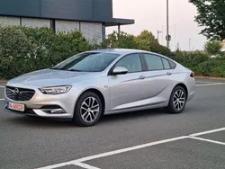 Silber Gebraucht 2018 Opel Insignia Edition Limousine | 7.500 € (Etwas zu teuer)