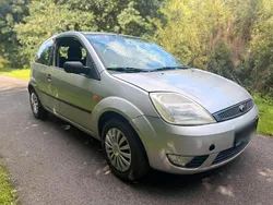 Silber Gebraucht 2003 Ford Fiesta Trend Kleinwagen | 1.950 € (Fairer Preis)