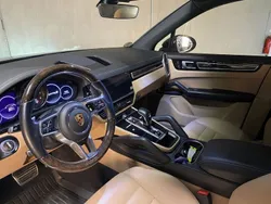 Andere Gebraucht 2022 Porsche Cayenne S SUV | 87.761 € (Guter Preis)
