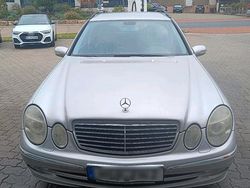 Silber Gebraucht 2003 Mercedes E270 Kombi | 5.988 € (Teuer)