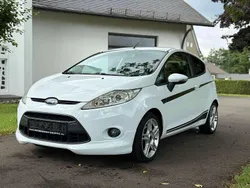 Weiß Gebraucht 2010 Ford Fiesta Sport Kleinwagen | 2.950 € (Guter Preis)