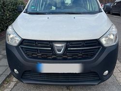 Weiß Gebraucht 2016 Dacia Dokker Van / Kleinbus | 8.750 € (Teuer)