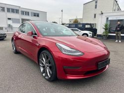 Rot Gebraucht 2020 Tesla Model 3 Performance Limousine | 26.900 € (Guter Preis)