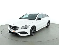 Weiß Gebraucht 2018 Mercedes CLA180 Shooting Brake AMG line Kombi | 18.730 € (Etwas zu teuer)
