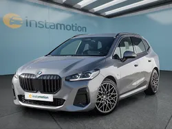 Grau Gebraucht 2023 BMW 220 Active Tourer Van / Kleinbus | 31.549 € (Etwas zu teuer)