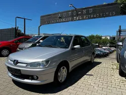 Silber Gebraucht 2000 Peugeot 306 Style Limousine | 2.100 € (Teuer)
