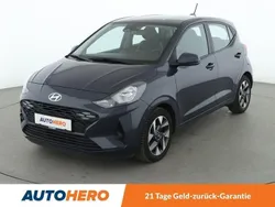 Grau Gebraucht 2024 Hyundai i10 Trend Kleinwagen | 18.570 € (Etwas zu teuer)