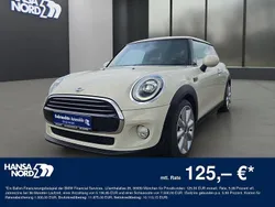Weiss Gebraucht 2019 Mini Cooper D Pepper Kleinwagen | 14.250 € (Guter Preis)