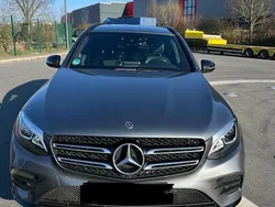 Grau Gebraucht 2019 Mercedes GLC250 AMG line SUV | 28.990 € (Fairer Preis)