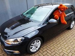 Schwarz Gebraucht 2017 VW Golf VII Comfortline Limousine | 14.921 € (Fairer Preis)