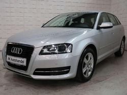 Silber Gebraucht 2012 Audi A3 Sportback Attraction Kleinwagen | 7.490 € (Fairer Preis)