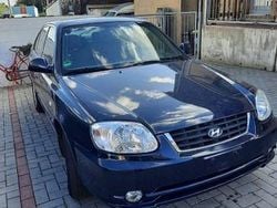 Blau Gebraucht 2005 Hyundai Accent GLS Limousine | 2.250 €