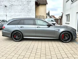 Mercedes E63 AMG
