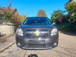 Grau Gebraucht 2011 Chevrolet Orlando LT Van / Kleinbus | 6.200 € (Guter Preis)