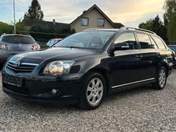 Schwarz Gebraucht 2006 Toyota Avensis Sol Kombi | 6.980 €