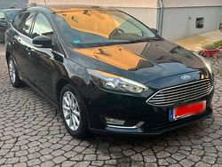 Schwarz Gebraucht 2018 Ford Focus Titanium Kombi | 7.500 € (Guter Preis)