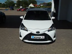 Super (pure) white ii Gebraucht 2020 Toyota Yaris Comfort Limousine | 13.900 € (Fairer Preis)