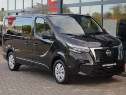 Midnight black Neu 2024 Nissan Primastar Tekna Van / Kleinbus | 44.990 € (Teuer)