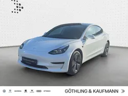 Weiß Gebraucht 2023 Tesla Model 3 Limousine | 28.930 € (Fairer Preis)