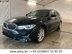 Schwarz Gebraucht 2021 BMW 330e M Sport Limousine | 26.950 € (Superpreis)