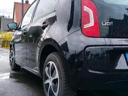 Schwarz Gebraucht 2013 VW up! Kleinwagen | 3.800 € (Fairer Preis)