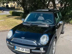 Schwarz Gebraucht 2004 Mini ONE Kleinwagen | 4.250 € (Etwas zu teuer)