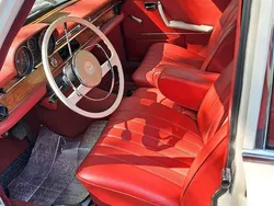 Weiß Gebraucht 1966 Mercedes 250 Limousine | 24.900 €