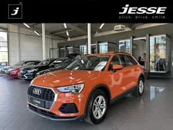Pulsorange (metallic) Gebraucht 2021 Audi Q3 SUV | 28.490 € (Superpreis)