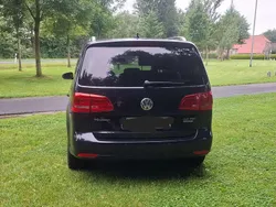 Schwarz Gebraucht 2015 VW Touran Cup Van / Kleinbus | 9.999 € (Teuer)