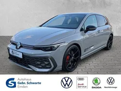 Grau Gebraucht 2025 VW Golf VIII GTI Limousine | 51.000 €