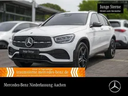 Weiß Gebraucht 2022 Mercedes GLC300e AMG SUV | 43.890 € (Fairer Preis)