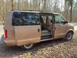 Bronze Gebraucht 2000 Chevrolet Astro LT Van / Kleinbus | 8.300 €
