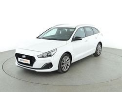 Weiß Gebraucht 2018 Hyundai i30 Passion Plus Kombi | 12.290 € (Fairer Preis)