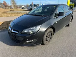 Schwarz Gebraucht 2015 Opel Astra Style Limousine | 3.000 €