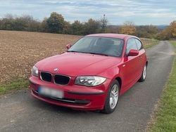 Rot Gebraucht 2011 BMW 116 Kleinwagen | 2.920 € (Superpreis)