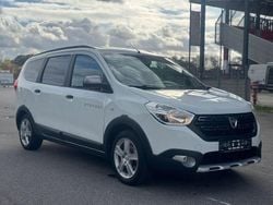 Weiß Gebraucht 2018 Dacia Lodgy Stepway Van / Kleinbus | 10.900 € (Fairer Preis)