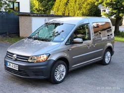Grau Gebraucht 2016 VW Caddy Trendline Van / Kleinbus | 10.500 € (Guter Preis)