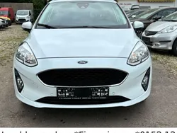 Weiß Gebraucht 2018 Ford Fiesta Cool & Connect Kleinwagen | 8.449 € (Fairer Preis)