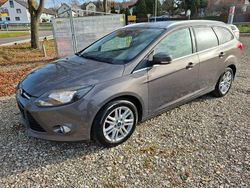 Braun Gebraucht 2014 Ford Focus Titanium Kombi | 3.990 € (Guter Preis)