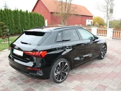 Schwarz Gebraucht 2022 Audi A3 Sportback Ambiente Limousine | 33.490 € (Fairer Preis)