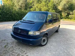 Blau Gebraucht 1997 VW Caravelle Van / Kleinbus | 8.900 €