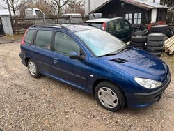 Blau Gebraucht 2003 Peugeot 206 Kombi | 450 € (Superpreis)