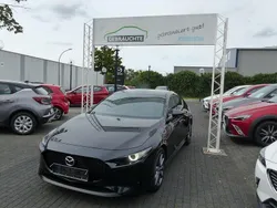 Schwarz Gebraucht 2022 Mazda 3 Selection Limousine | 20.985 € (Fairer Preis)