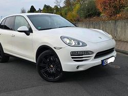 Weiß Gebraucht 2011 Porsche Cayenne SUV | 16.900 € (Fairer Preis)