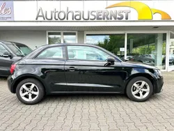 Schwarz Gebraucht 2011 Audi A1 Attraction Kleinwagen | 3.999 € (Fairer Preis)