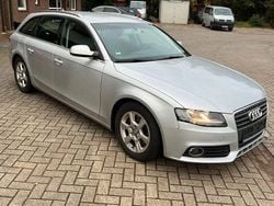 Silber Gebraucht 2011 Audi A4 Ambition Kombi | 6.500 € (Superpreis)