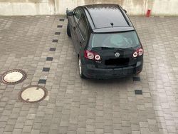 Schwarz Gebraucht 2013 VW Golf Plus Cross Comfortline Van / Kleinbus | 5.800 € (Teuer)